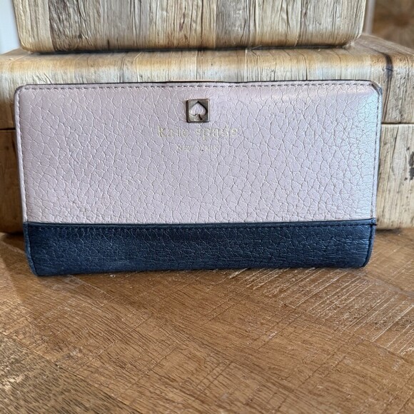 kate spade new york Handbags - Kate Spade Stacy Southport Avenue Wallet Pink Black Pebbled Leather Bifold